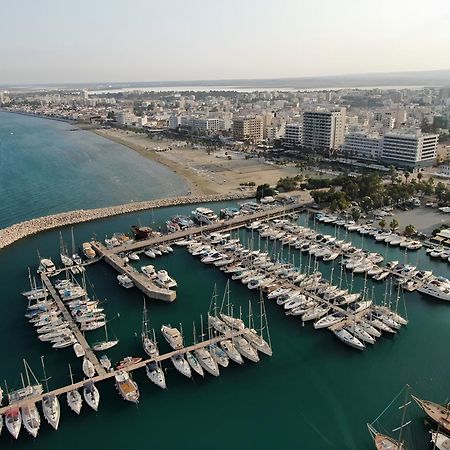Citycenter Rooms Next To The Beach Larnaca Exterior photo